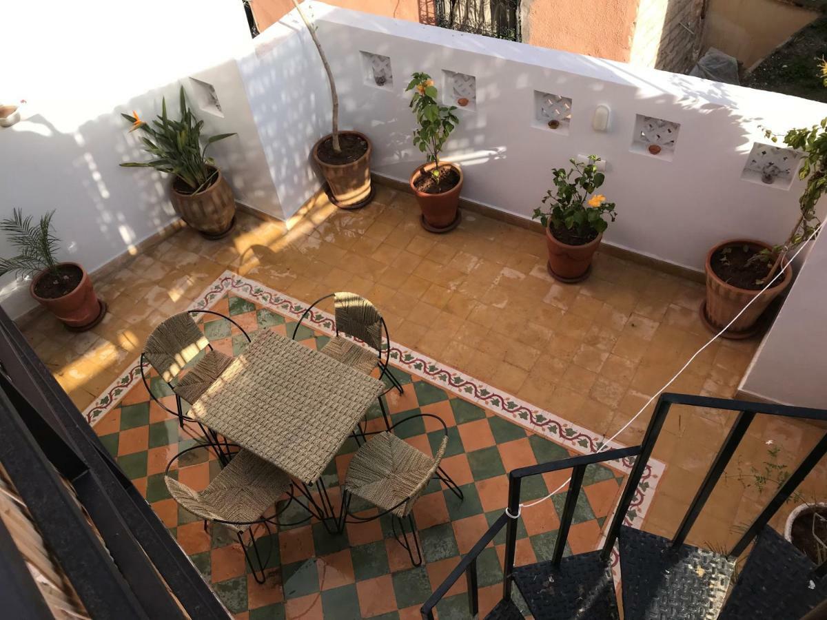 Medina *